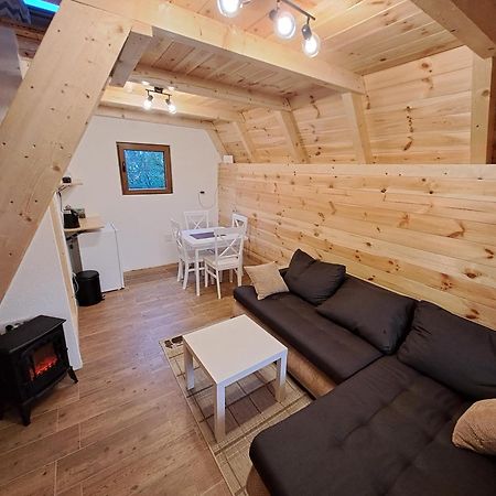 Organic Family Farm Hotel Zabljak  Bilik gambar